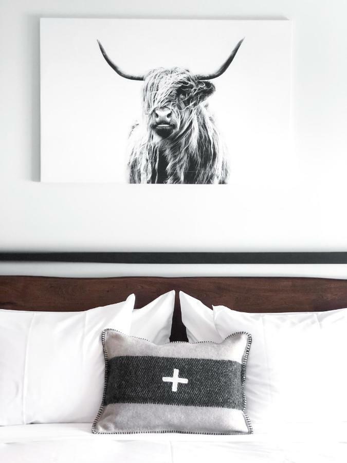 Compass Rose Lodge Huntsville Buitenkant foto